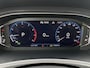 Volkswagen T-Roc 1.5 TSI Sport | LED | Trekhaak | Carplay | Camera | PDC