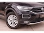 Volkswagen T-Roc 1.5 TSI Sport | LED | Trekhaak | Carplay | Camera | PDC