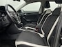 Volkswagen T-Roc 1.5 TSI Sport | LED | Trekhaak | Carplay | Camera | PDC
