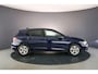 Volkswagen Golf Life 1.5 eTSI 130pk DSG Automaat Adaptive cruise control, Achteruitrijcamera, Stoelverwarming, App connect, Parkeersensoren, LED koplampen, Stuurwiel verwarmd, DAB, Radio, Airco