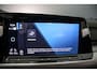 Volkswagen Golf Life 1.5 eTSI 130pk DSG Automaat Adaptive cruise control, Achteruitrijcamera, Stoelverwarming, App connect, Parkeersensoren, LED koplampen, Stuurwiel verwarmd, DAB, Radio, Airco