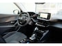 Peugeot 2008 1.2 PureTech **Roadtrip** 43dkm! Automaat/Navigatie/Camera/Apple Carplay UNIEKE UITVOERING