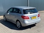Mercedes-Benz B-klasse 180 Automaat | 57.522km ! | NL-Auto | Trekhaak | Stoelverwarming | Cruise Control | Garantie