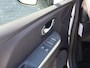 Renault Clio Estate 1.2 TCe Zen Automaat / Navigatie