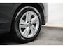 Volkswagen Golf 1.0 eTSI Life Automaat ORG NL [ Sfeerverlichting Full LED Virtual Carplay Adaptive Cruise Parkeersensoren ]