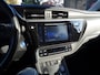 Toyota Auris 1.8 Hybrid CVT Dynamic Team bij Toyota specialist, rijklaar met 12 maanden Bovag garantie !