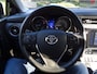 Toyota Auris 1.8 Hybrid CVT Dynamic Team bij Toyota specialist, rijklaar met 12 maanden Bovag garantie !