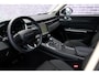 Lynk & Co 01 1.5 | Krachtige SUV met 1.800 kg trekvermogen | Panoramadak | Adaptive cruise control | LED koplampen | 360 gr. Camera | 20 inch LM-velgen | Climate control | Apple Carplay / Android Auto | Elektrisch schuifkanteldak | Stoelverwarming | Harman Audio Systeem