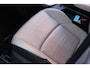 Toyota Yaris 1.5 Hybrid Executive + Leder
