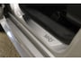 Toyota Yaris 1.5 Hybrid Executive + Leder