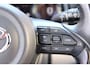 Toyota Yaris 1.5 Hybrid Executive + Leder