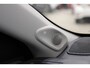 Toyota Yaris 1.5 Hybrid Executive + Leder