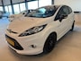Ford Fiesta 1.4i/AIRCO/ZWARTE LM-VELGEN/APPLE CARPLAY/ST-EXTERIEUR/ISOFIX/nieuwe APK + O.H.BEURT + NIEUWE REMBLOKKEN + SCHIJVEN