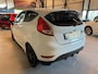 Ford Fiesta 1.4i/AIRCO/ZWARTE LM-VELGEN/APPLE CARPLAY/ST-EXTERIEUR/ISOFIX/nieuwe APK + O.H.BEURT + NIEUWE REMBLOKKEN + SCHIJVEN