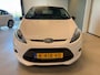 Ford Fiesta 1.4i/AIRCO/ZWARTE LM-VELGEN/APPLE CARPLAY/ST-EXTERIEUR/ISOFIX/nieuwe APK + O.H.BEURT + NIEUWE REMBLOKKEN + SCHIJVEN