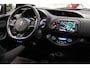 Toyota Yaris 1.5 Hybrid Bi-Tone