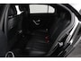 Mercedes-Benz A-klasse 180 Business Solution Luxury (SFEERVERLICHTING, STOELVERWARMING, 1e EIGENAAR, ACHTERUITRIJCAMERA)