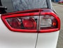Kia Niro 1.6 GDi Hybrid 105pk Automaat BusinessLine / Radar cruise / trekhaak / Stuur- en stoelverw. / Leer / 18' LM / Keyless /