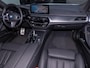 BMW 5-Serie Touring 530e xDrive M-SPORT ** LASER, LEDER, PANORAMA, TREKH, HuD, H&K Sound, 19-inch LMV ** € 39.900,= onder NP - Ex-BMW AG ** ** INFORMEER OOK NAAR ONZE AANTREKKELIJKE FINANCIAL-LEASE TARIEVEN **