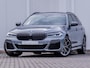 BMW 5-Serie Touring 530e xDrive M-SPORT ** LASER, LEDER, PANORAMA, TREKH, HuD, HiFi, 19-inch LMV ** € 37.700,= onder NP - Ex-BMW AG ** ** INFORMEER OOK NAAR ONZE AANTREKKELIJKE FINANCIAL-LEASE TARIEVEN **