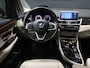 BMW 2-Serie Gran Tourer 218i High Executive Edition [HEAD-UP DISPLAY, NAVIGATIE, PDC V+A, STOELVERWARMING, CRUISE CONTROL, VOL LEDER, ELEKTRISCHE ACHTERKLEP, NIEUWSTAAT]