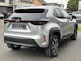 Toyota Yaris Cross 1.5 Hybrid 130PK First Edition Plus | Stoel + Stuurverwarming, Apple CarPlay, Keyless, 17inch, Groot scherm