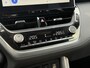 Toyota Corolla Cross 2.0 High Power Hybrid First Edition | Elektrische achterklep, Stoel + Stuurverwarming, Blind spot, Parkeersensoren
