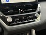 Toyota Corolla Cross 2.0 High Power Hybrid First Edition | Elektrische achterklep, Stoel + Stuurverwarming, Blind spot, Parkeersensoren