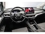 Skoda Enyaq iV 60 180pk Automaat Trekhaak, Adaptive cruise control, Navigatie, Parkeersensor achter, LED koplampen, Airco, DAB, Radio, App connect, Keyless start