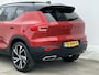 Volvo XC40 1.5 T3 157pk R-Design PANO DAK I HARMAN & KARDON I DEALER O.H. 20" LMV