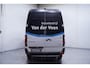 Volkswagen Crafter 2.0 TDI 136 pk L2H2 Airco, Camera Trekhaak met Opstap, 3-Zits, APK 02-2026