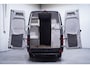 Volkswagen Crafter 2.0 TDI 136 pk L2H2 Airco, Camera Trekhaak met Opstap, 3-Zits, APK 02-2026