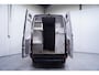 Volkswagen Crafter 2.0 TDI 136 pk L2H2 Airco, Camera Trekhaak met Opstap, 3-Zits, APK 02-2026