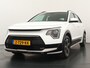 Kia Niro 1.6 GDi Hybrid DynamicLine - Navigatie - Bluetooth - Adaptive cruise control - Achteruitrij camera - Apple Carplay/Android Auto Fabrieksgarantie t/m 29-04-2031