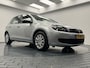 Volkswagen Golf 1.2 TSi Comfortline BlueMotion Navigatie-Cr.contr-Clima-Lm15''velgen