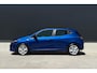 Renault Clio 1.0 TCe 90pk Evolution - LED - Carplay - DAB - Parkeersensoren - Rijklaar