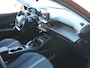 Peugeot 2008 1.2 130PK Allure | AUTOMAAT | AppleCarPlay/AndroidAuto | Camera | Climate Control | Navigatie | Cruise Control | FULL LED | LMV |