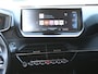 Peugeot 2008 1.2 130PK Allure | AUTOMAAT | AppleCarPlay/AndroidAuto | Camera | Climate Control | Navigatie | Cruise Control | FULL LED | LMV |