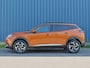 Peugeot 2008 1.2 130PK Allure | AUTOMAAT | AppleCarPlay/AndroidAuto | Camera | Climate Control | Navigatie | Cruise Control | FULL LED | LMV |