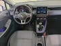 Renault Clio 1.0 TCe 101pk Intens | Navigatie | Apple CarPlay | 16" Velgen | ECC | DAB | All Season banden | Half leder / Stof