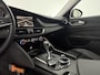 Alfa Romeo Giulia 2.2 Eco Business Super 180PK LED Camera Cruise Clima Navi Leder 19"LMV