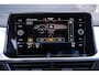 Volkswagen T-Roc 1.0 TSI Life Apple Carplay Clima PDC v+a Led koplampen Virtual cockpit Stoelverwarming