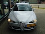 Alfa Romeo 147 1.6 T.Spark Business *AIRCO* *APK T/M 09-04-2026*