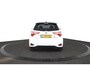 Toyota Yaris 1.5 Hybrid GR-Sport | 10 jaar Fabrieksgarantie* | Navigatie via App | Leder | Camera | Climate control | Stoelverw. | Carplay | LMV 17 inch
