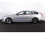Volvo V90 T6 Recharge AWD Ultra Dark - Panorama/schuifdak - IntelliSafe Assist & Surround - 360º Camera - Adaptieve LED koplampen - Verwarmde voorstoelen, stuur & achterbank - Parkeersensoren voor & achter - Elektr. bedienb. voorstoelen met geheugen - Head up display - Elektr. inklapbare trekhaakk - 19' LMV