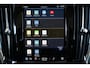 Volvo V90 T6 Recharge AWD Ultra Dark - Panorama/schuifdak - IntelliSafe Assist & Surround - 360º Camera - Adaptieve LED koplampen - Verwarmde voorstoelen, stuur & achterbank - Parkeersensoren voor & achter - Elektr. bedienb. voorstoelen met geheugen - Head up display - Elektr. inklapbare trekhaakk - 19' LMV