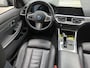 BMW 3-Serie Touring 320e Business Edition Plus NL AUTO | LEDER | STOELVERW | CARPLAY |