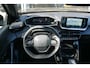 Peugeot e-2008 EV Allure Pack 50 kWh |3-Fase | Navigatie | Camera | Adapt. Cruise Control | Apple Carplay/Android Auto | PDC A | LMV 17 Inch