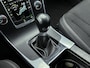 Volvo V60 1.6 T3 Momentum / Navi / Cruise-ctr / Lmv / Airco / Afn.trekhaak / Parkdistance / Apk nieuw
