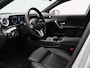 Mercedes-Benz A-klasse 180 Business Solution Luxury | Automaat | Achteruitrijcamera | Leder | Rijstrooksensoren | Assistentie | LED | DAB | 12 Maanden BOVAG Garantie |